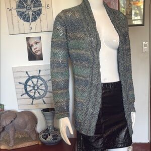 NWT size small norther reflection Elegant  open faced hole sweater cotton blend